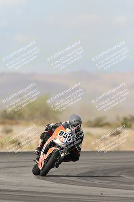 media/Nov-16-2025-Race Pace (Sun) [[8c5fa54630]]/Verified Riders/7-Turn 4 (1155am)/